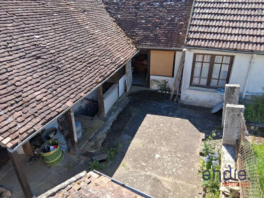 Maison à COULEUVRE