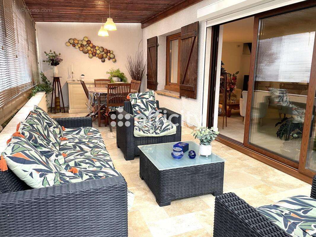 Maison à AUVERS-SUR-OISE