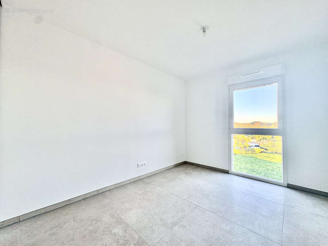 Appartement à FREJUS