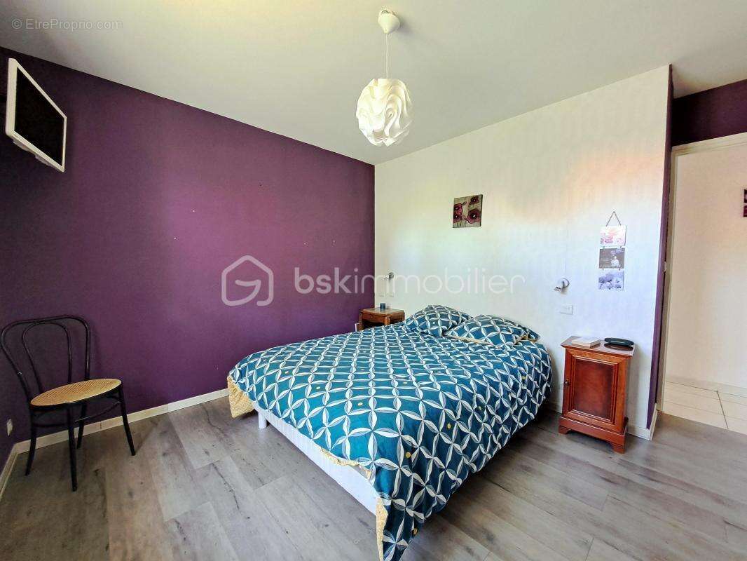 Maison à HUCHENNEVILLE