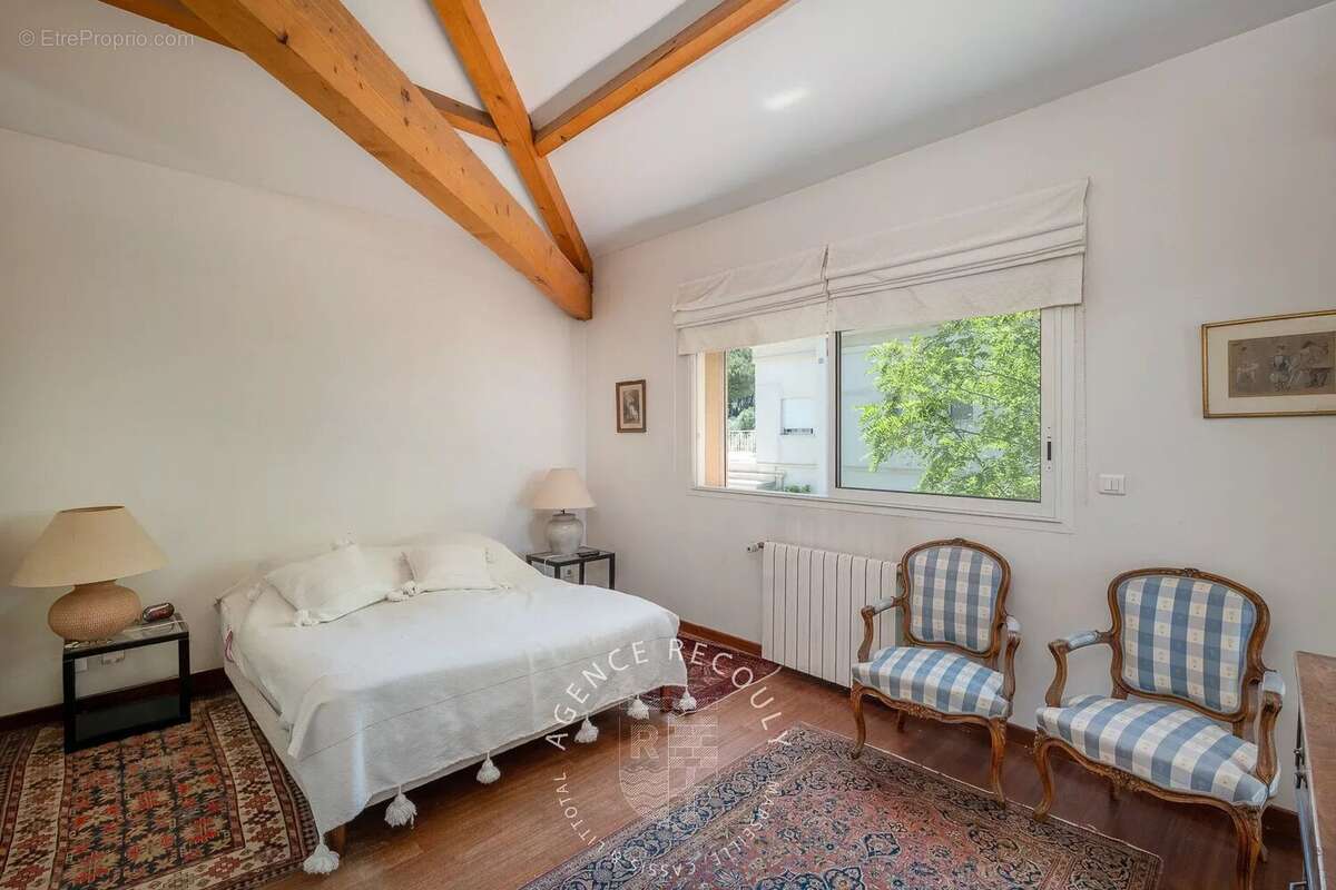 Maison à MARSEILLE-8E