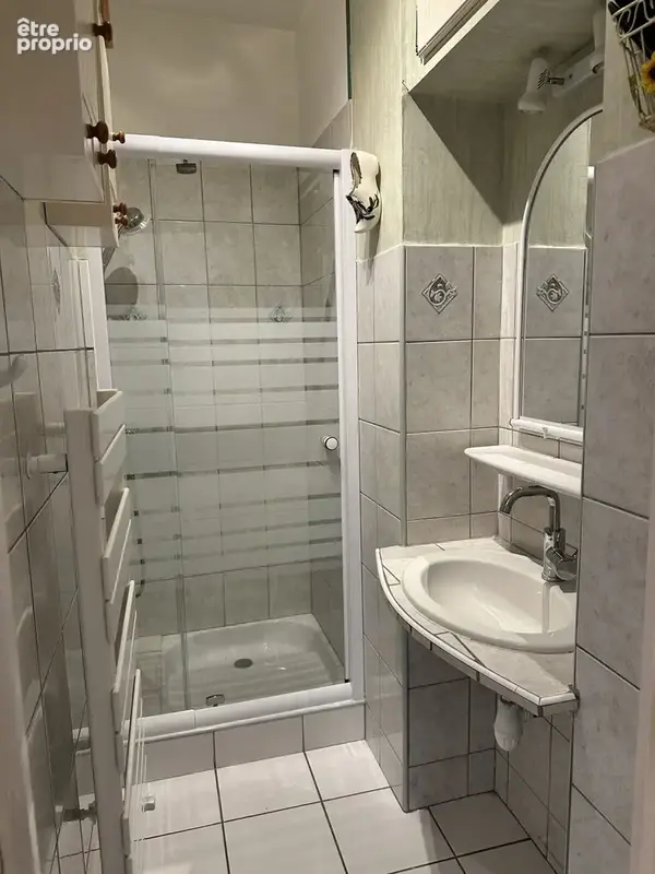 Maison 7 pièces 97 m² à vendre à Laragne-Monteglin (05300) - photo 7