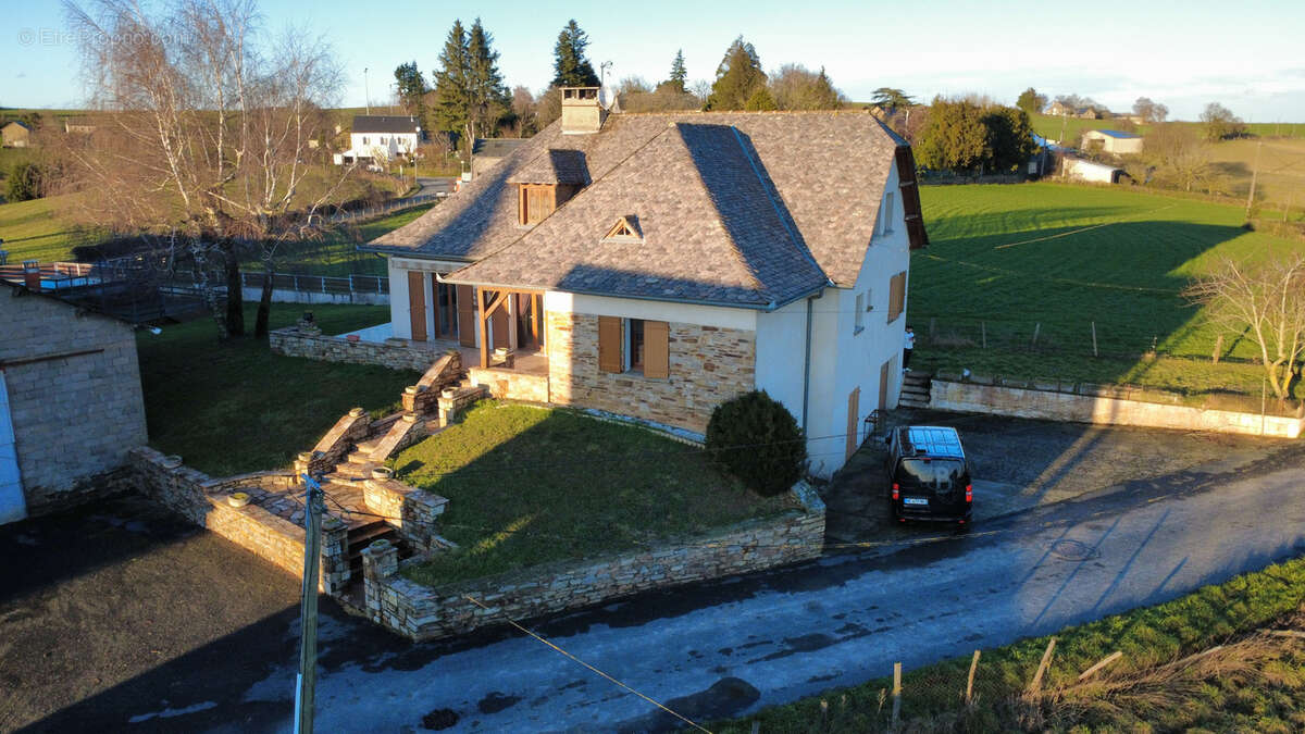 Maison à RULLAC-SAINT-CIRQ