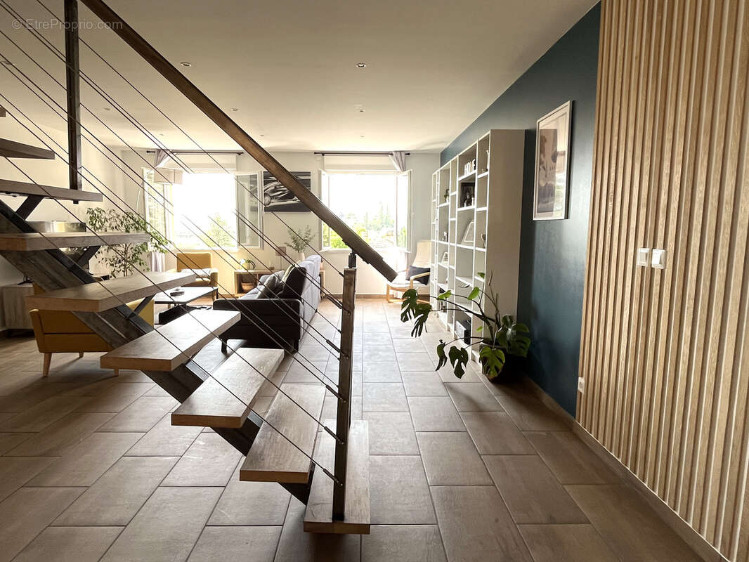 Appartement à LE BOIS-D'OINGT