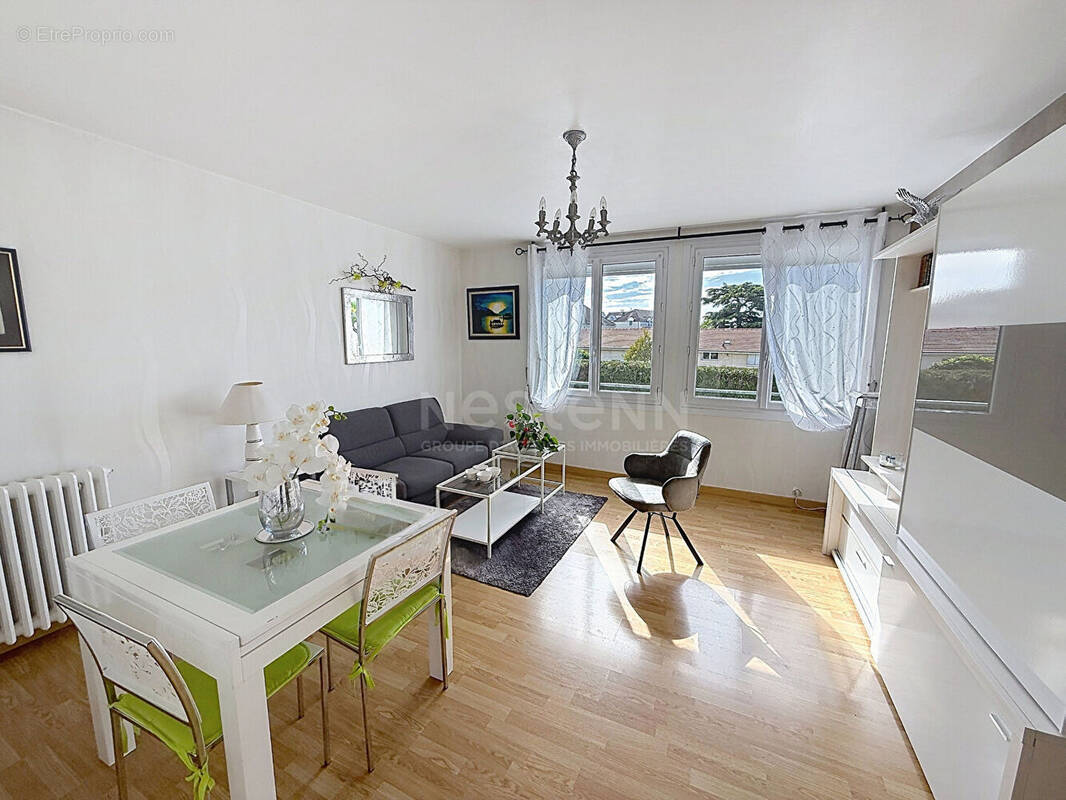 Appartement à GOUVIEUX