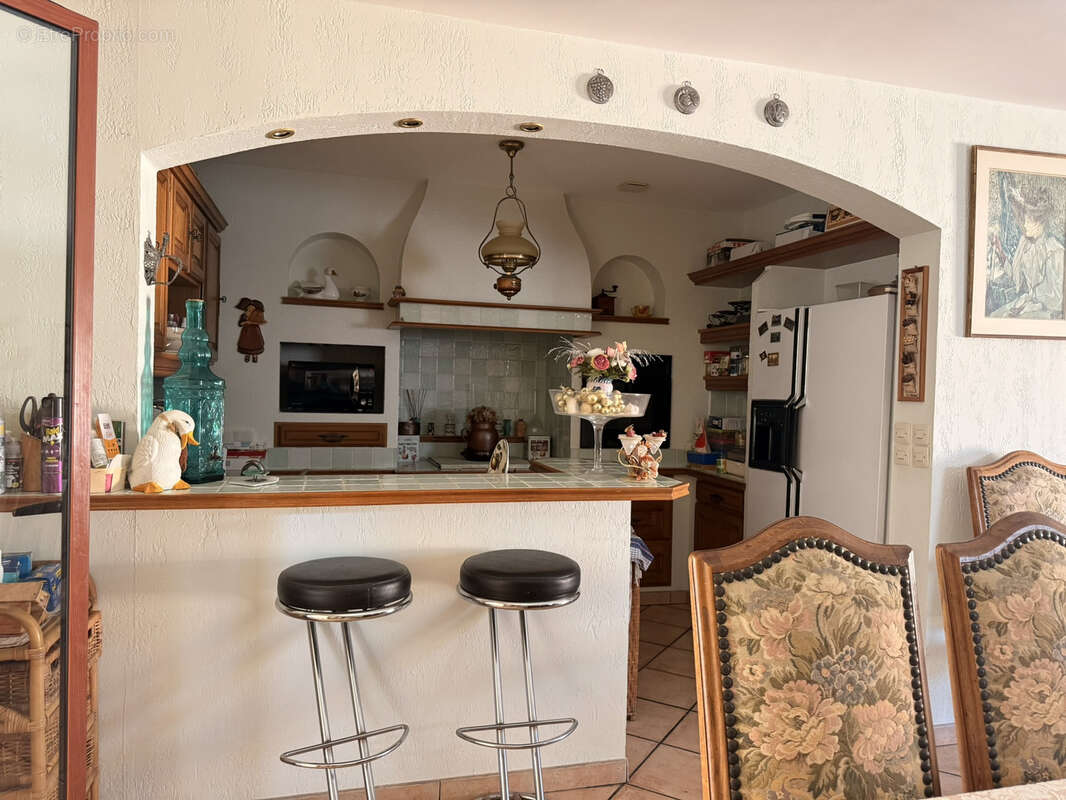 EXCLUSIVITE . Villa de plain-pied 119m2 avec piscine   La Londe-les-Maures - photo 6