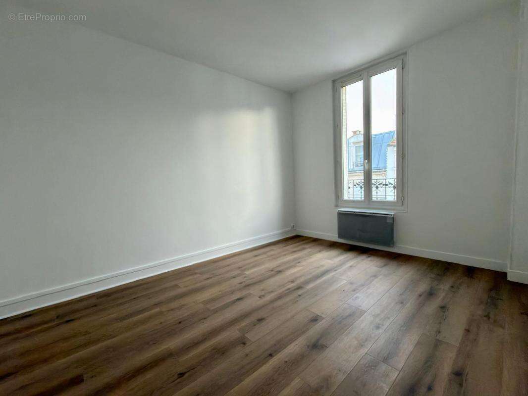 Appartement à SURESNES