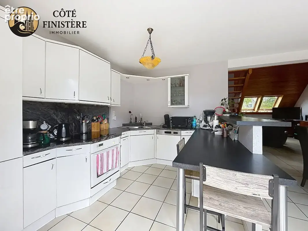 Maison familiale avec joli jardin clos et arboré, au calme en fond d'impasse ! - photo 5