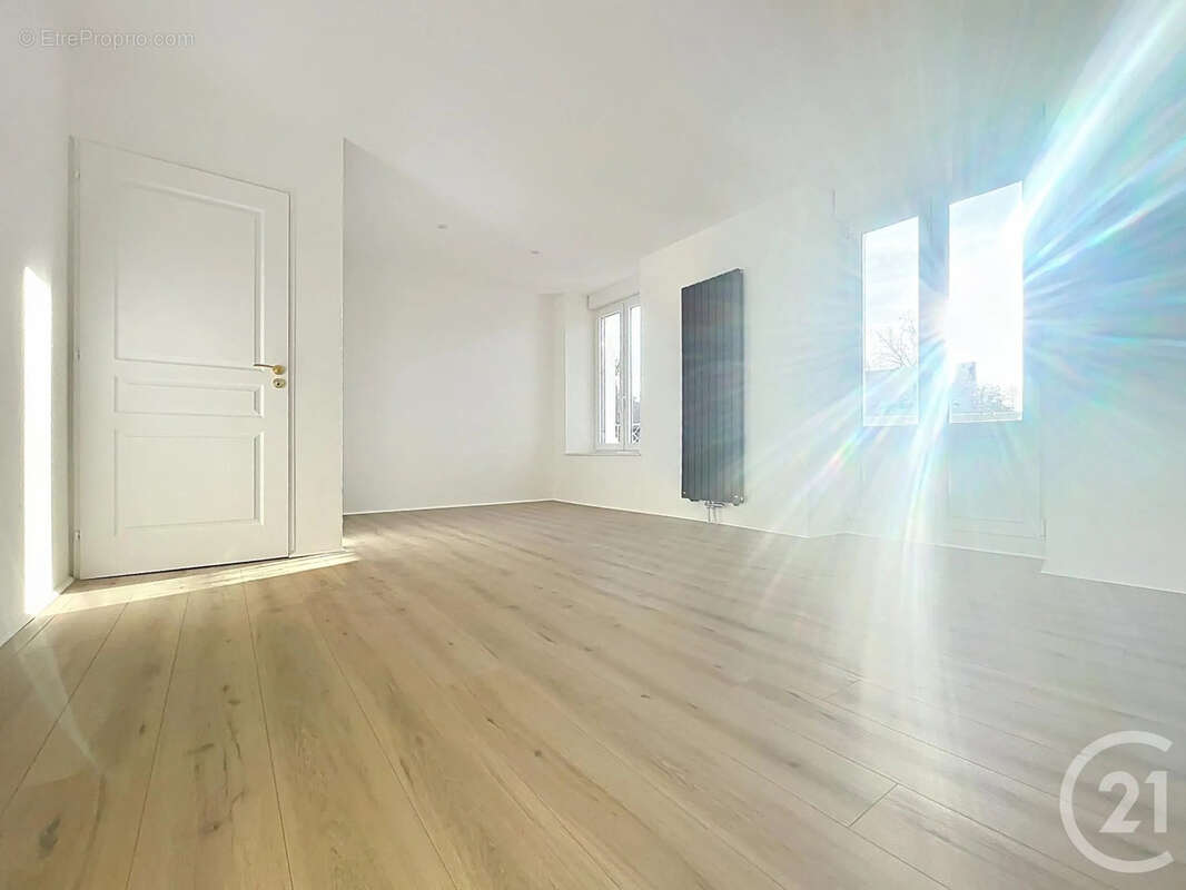 Maison à THAON-LES-VOSGES