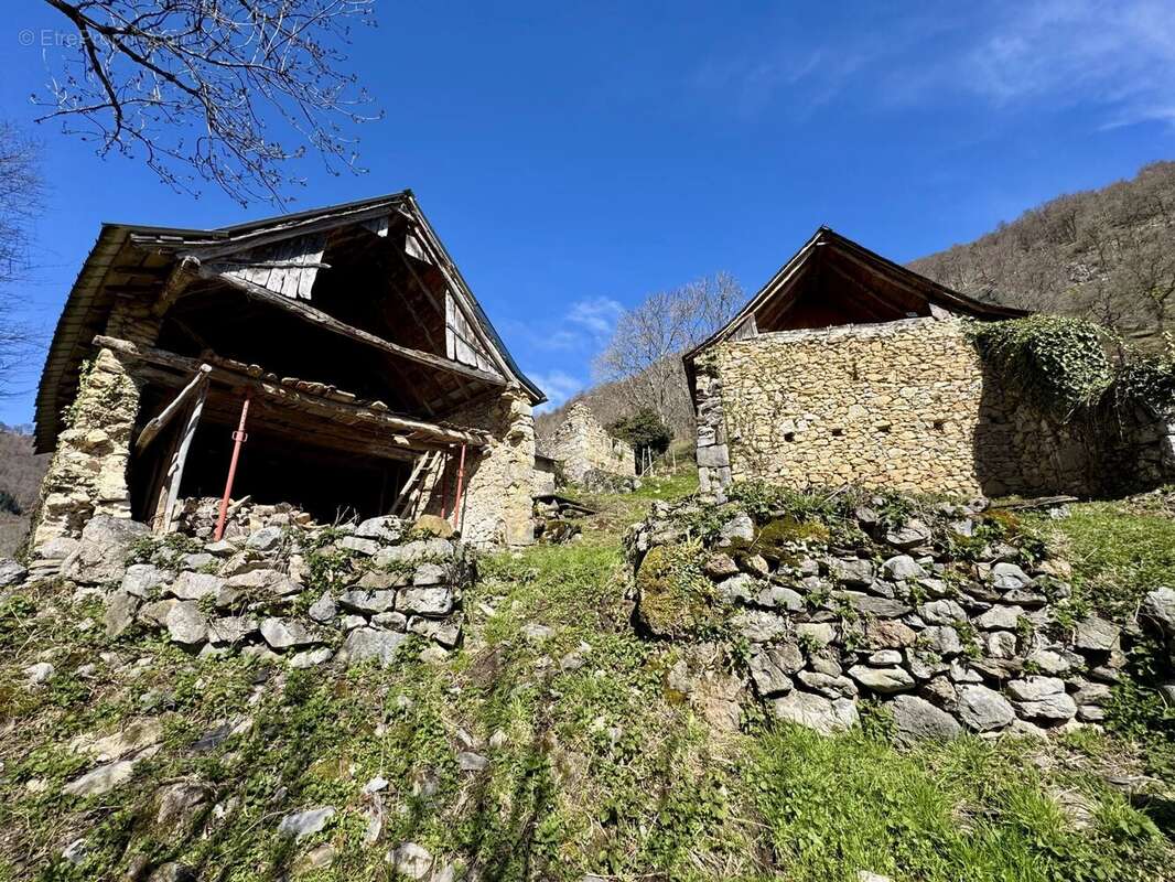 Maison à BALAGUERES