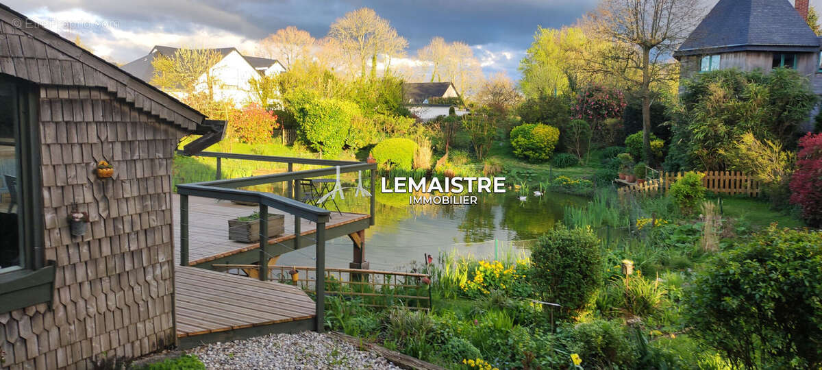 Maison à SAINT-ROMAIN-DE-COLBOSC