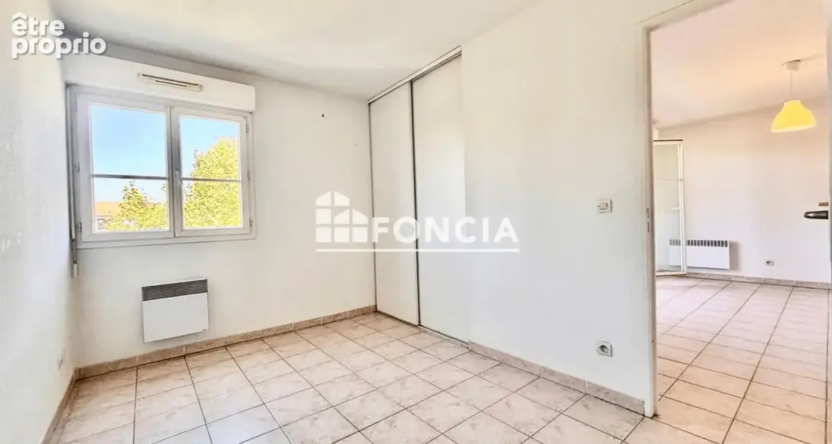 Montpellier : T2 avec terrasse et parking sous-sol, au 5ème étage, libre de suite - photo 8