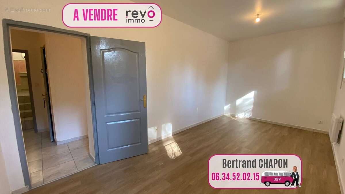 125m² habitable 150m² de stockage - photo 3