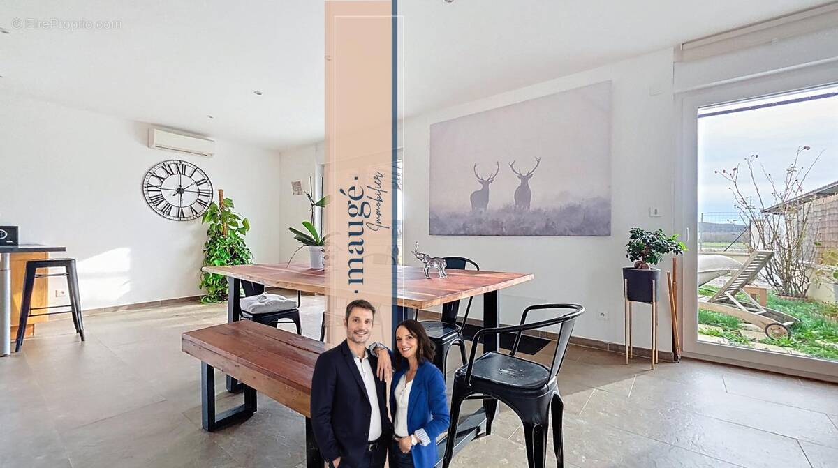 Appartement à LUZINAY