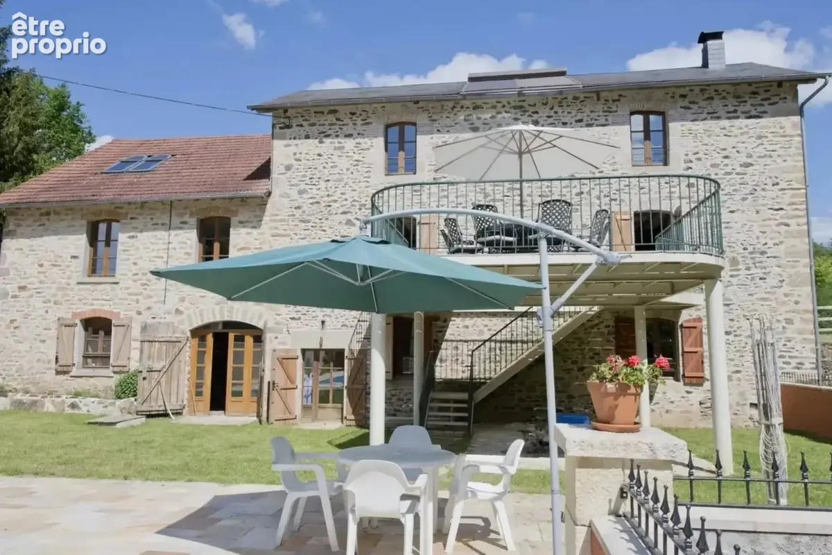 Maison à CHAMBOULIVE