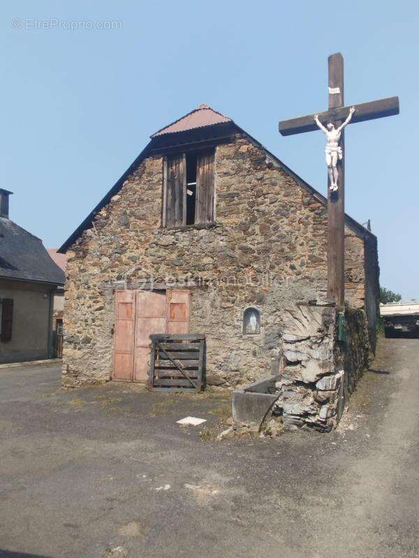 Charmante demeure pyrénéenne avec dépendances dans un cadre idyllique - photo 7