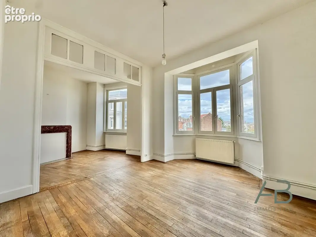 Appartement 3 pièces 77 m² à vendre à Marcq-En-Baroeul (59700) - photo 2