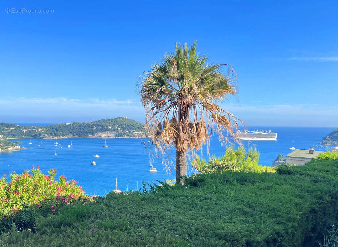 Appartement à VILLEFRANCHE-SUR-MER