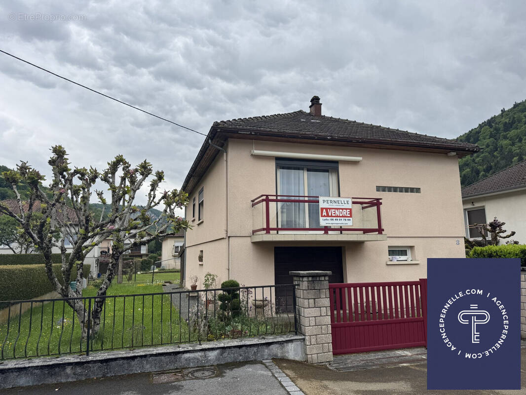 Maison à SAINT-HIPPOLYTE