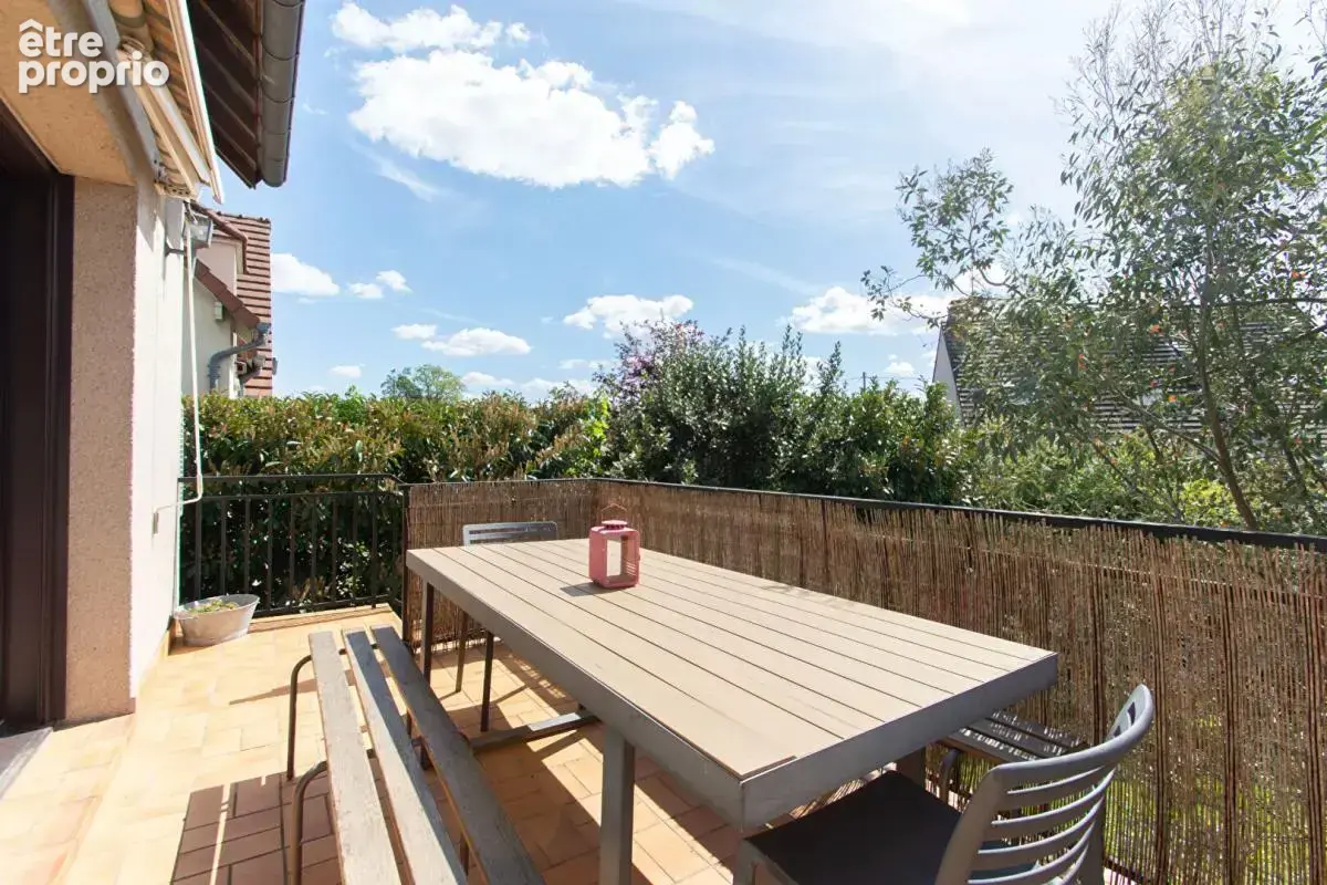 Maison Sainte Genevieve Des Bois 7 pièce(s) 138 m2 hab - 152 m² au sol - photo 14
