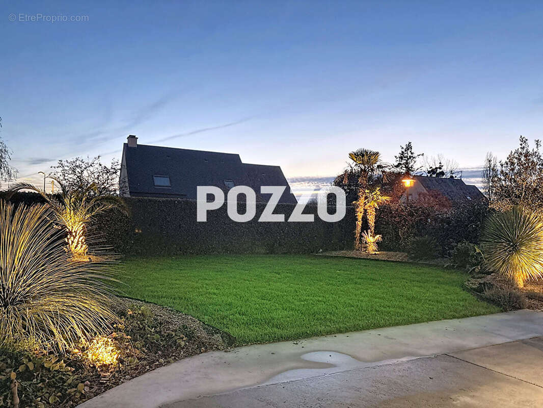 Maison à LE VAL-SAINT-PERE