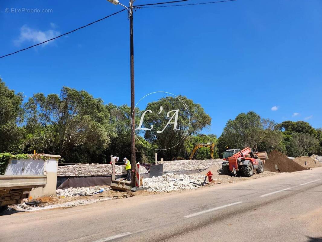 Terrain à BONIFACIO