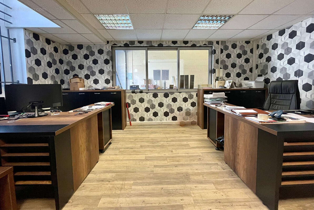 Commerce à BOISSY-SAINT-LEGER