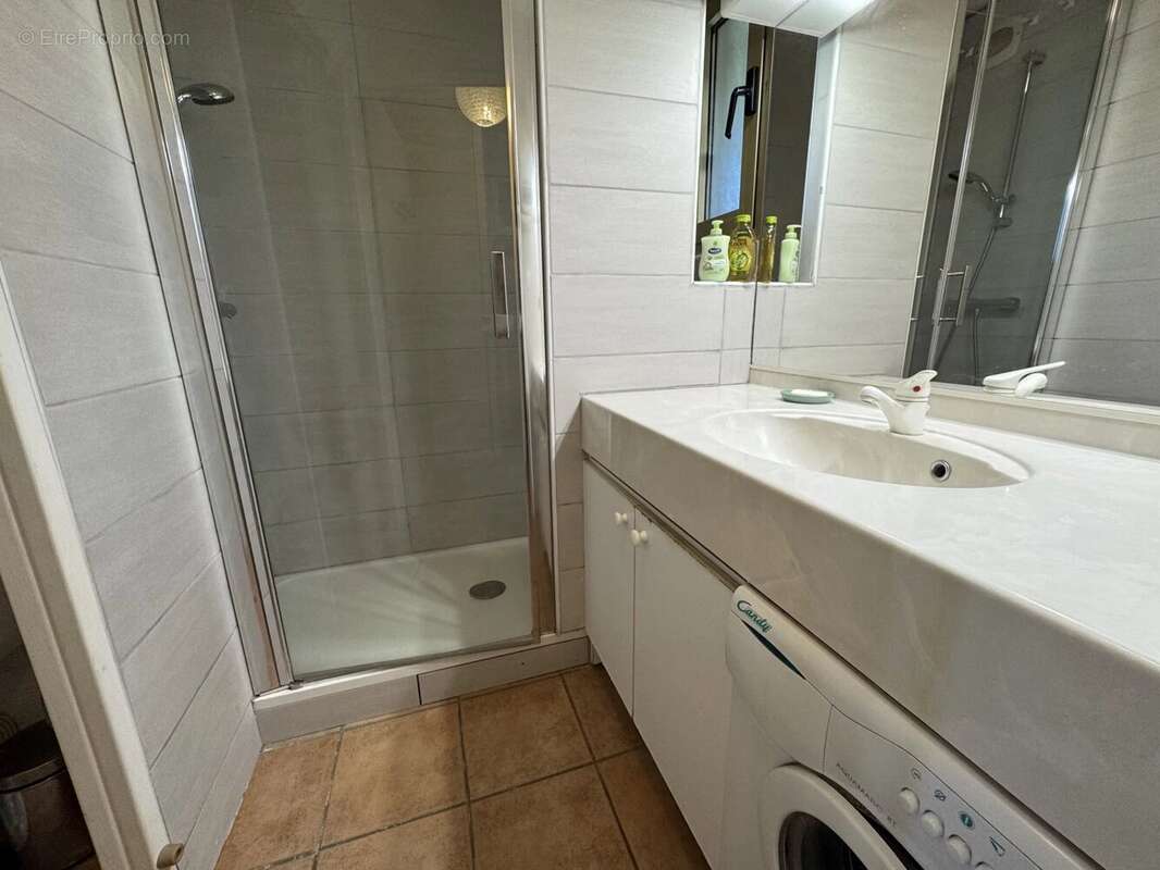 Appartement à LA LONDE-LES-MAURES
