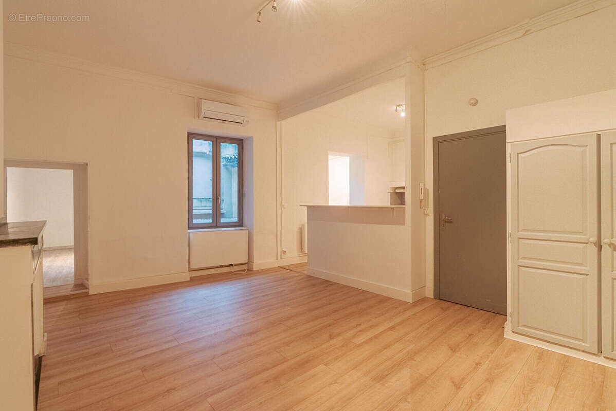 Appartement à CARCASSONNE