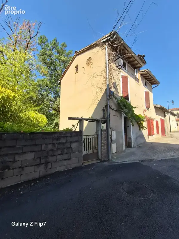 Maison de caractère à Brens : charme de l'ancien et fort potentiel - photo 10