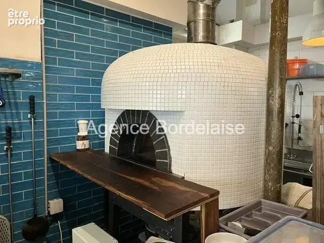 Bien immobilier à vendre à Bordeaux (33000) - photo 2