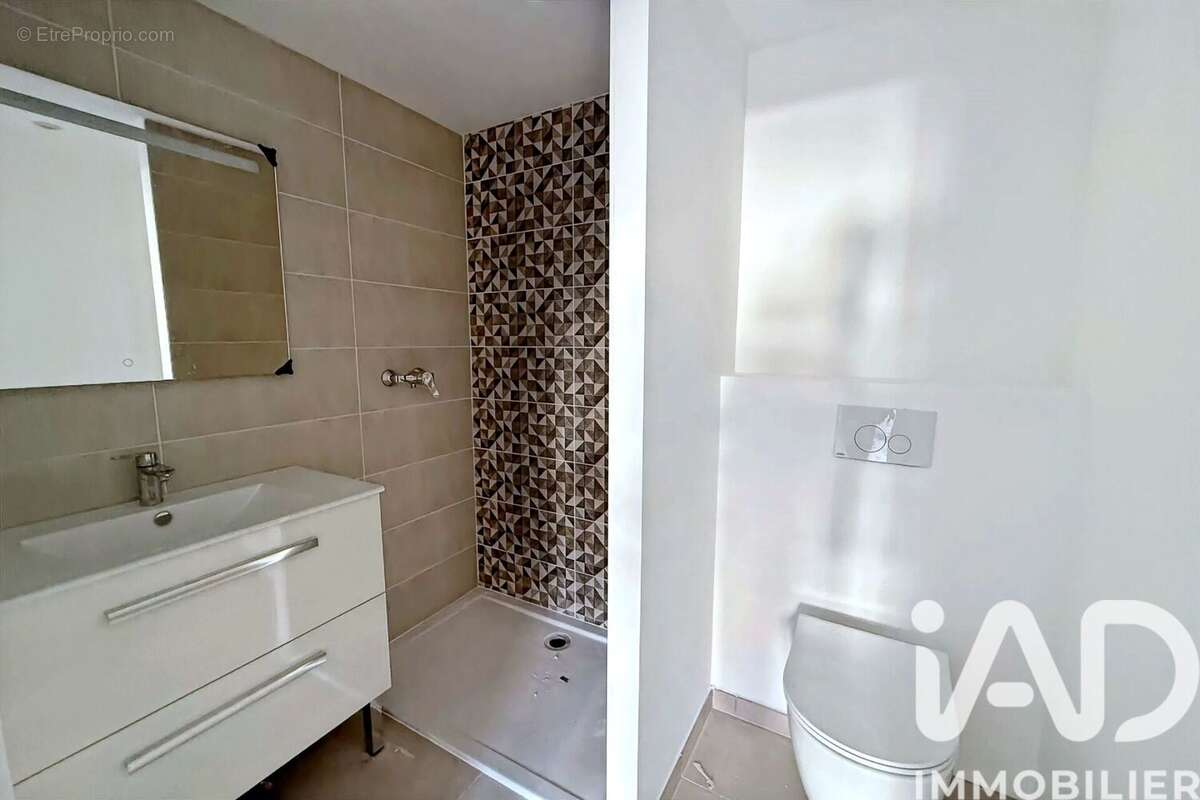 Photo 6 - Appartement à MARSEILLE-4E