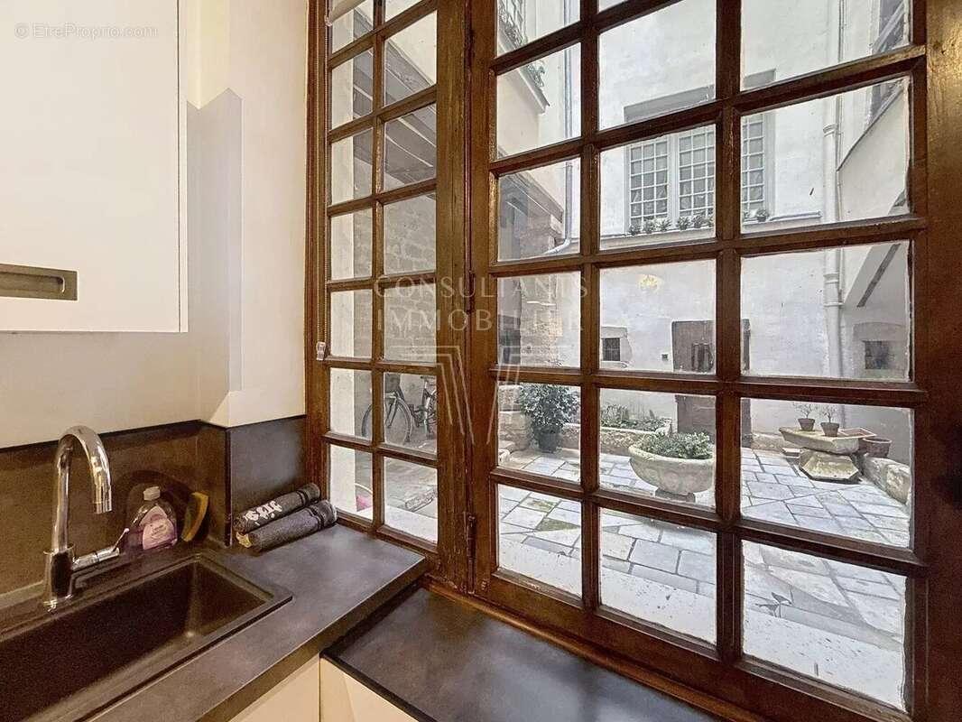 Appartement à PARIS-5E