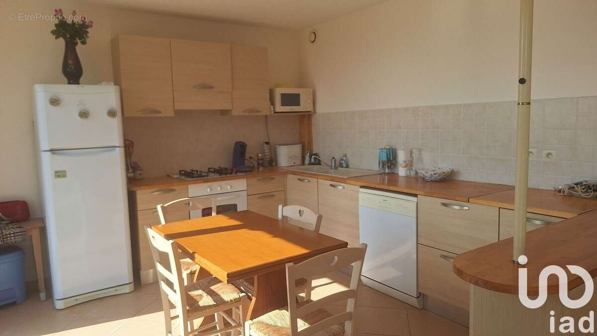 Maison 100 m² à Montbolo  - photo 6