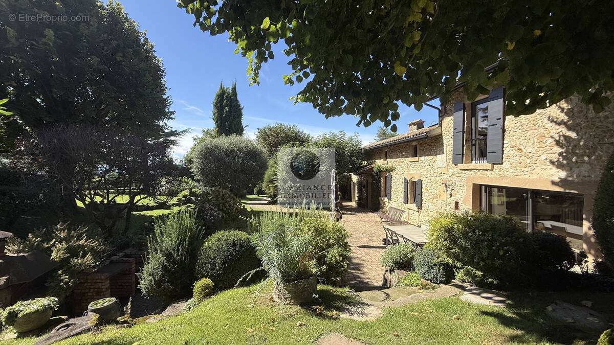 Maison à MONTVENDRE