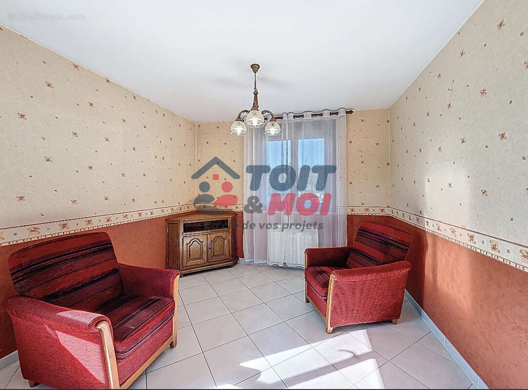 Maison à FROTEY-LES-VESOUL
