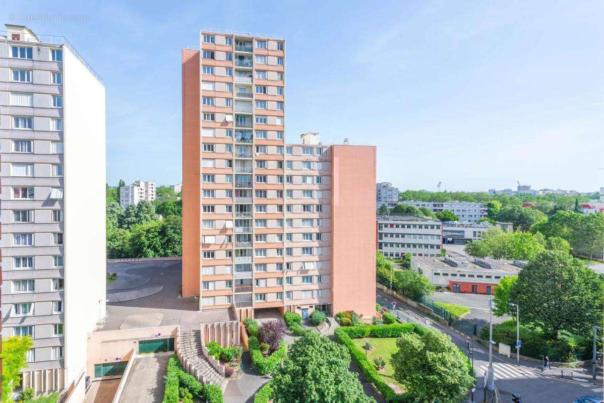 Appartement à SAINT-DENIS