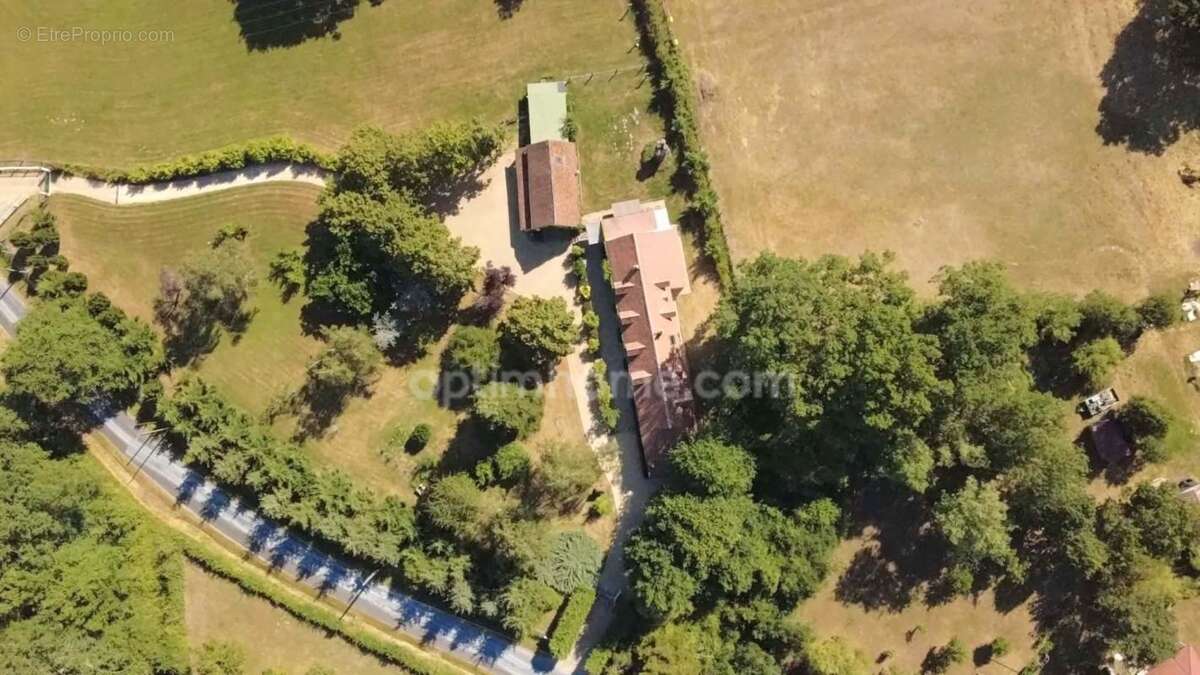 Propriété à vendre 10 pièces MERY SUR CHER (18) dans un environnement très calme et verdoyant - photo 24