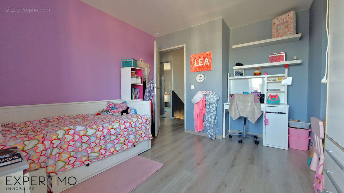 Maison à SAINT-GERMAIN-LES-ARPAJON