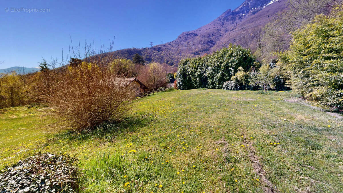 Terrain à SEYSSINS