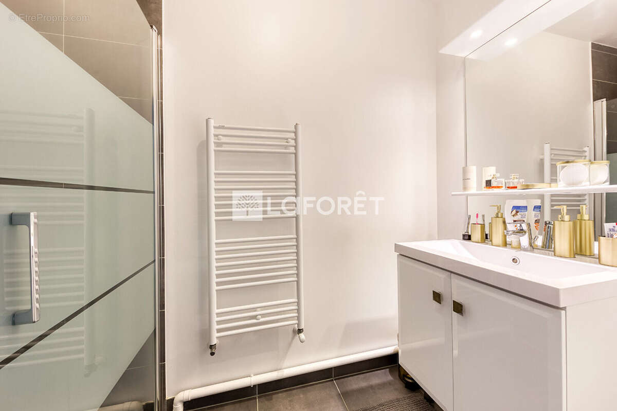 Appartement à OZOIR-LA-FERRIERE