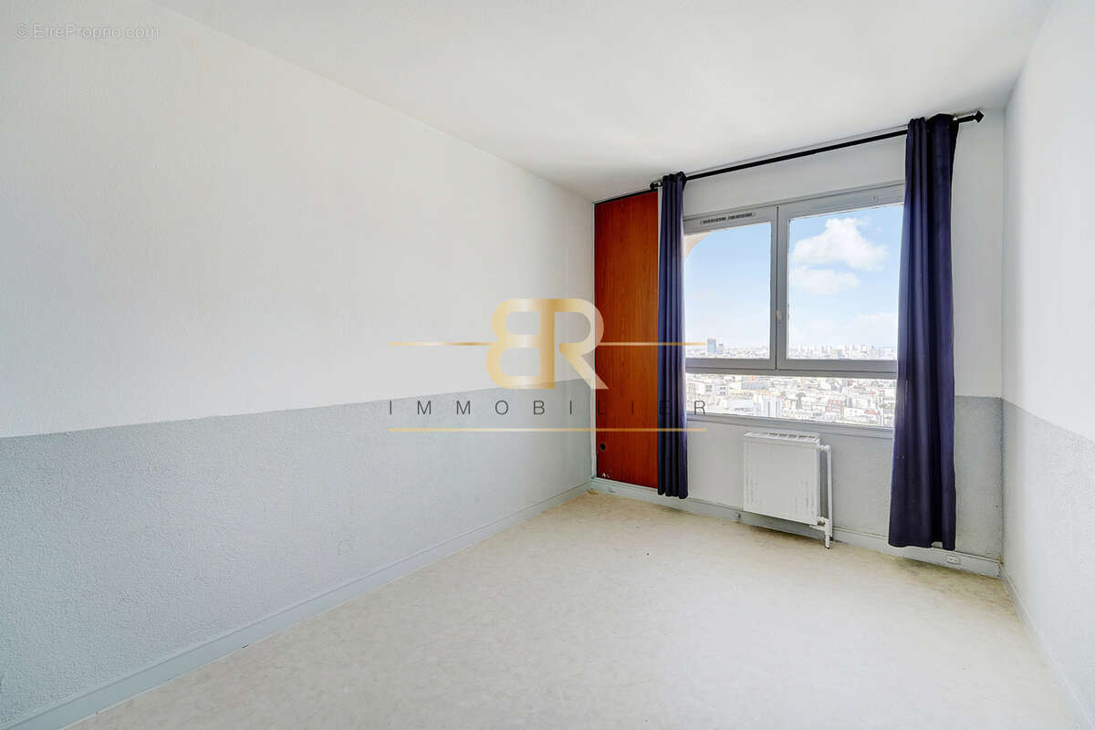 Appartement à PARIS-20E
