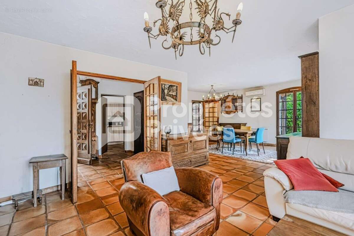 Maison à AURIBEAU-SUR-SIAGNE