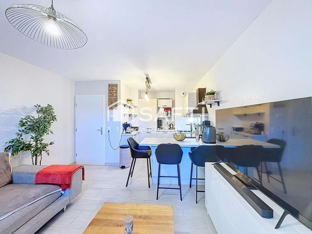 Photo 2 - Appartement à BRIE-COMTE-ROBERT