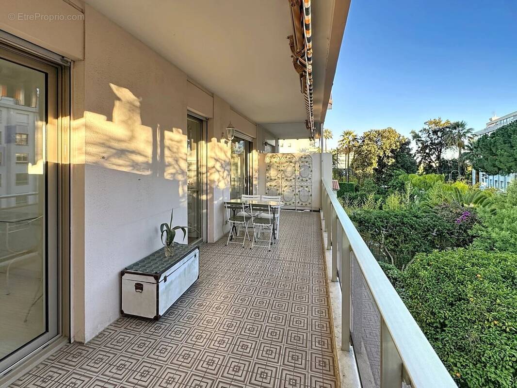 Appartement à CANNES