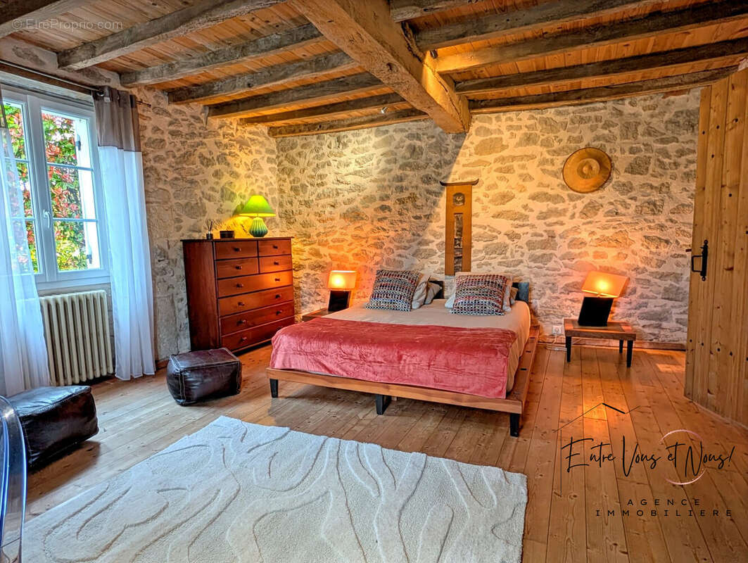 Maison à LANGON