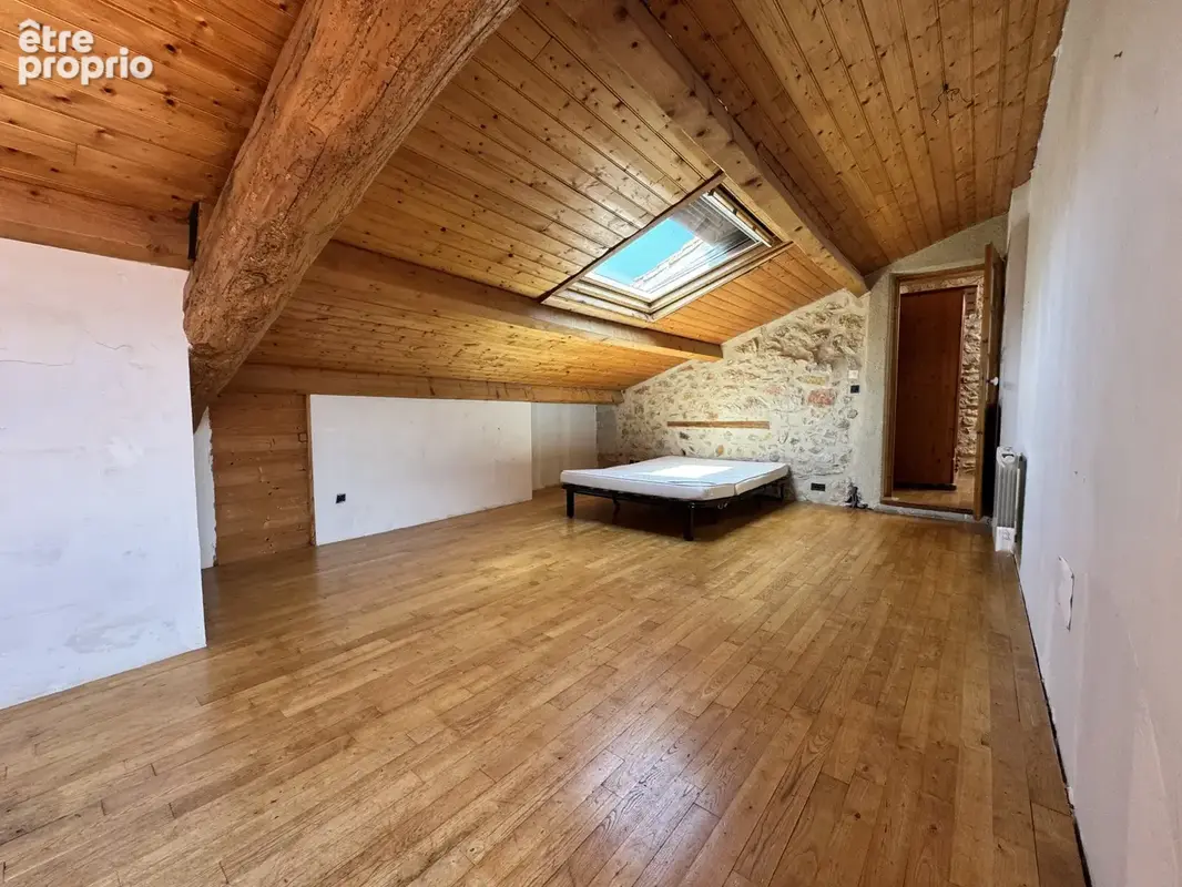 34150 Saint-Jean-De-Fos maison vigneronne de 120 m2 et appartement de 40 m2 avec garage et terrasse - photo 6