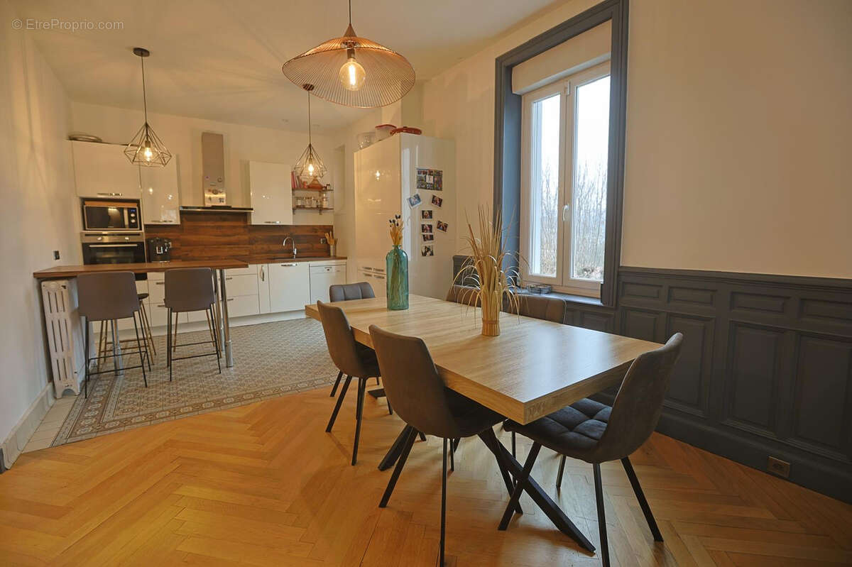 Maison à SAINT-ETIENNE