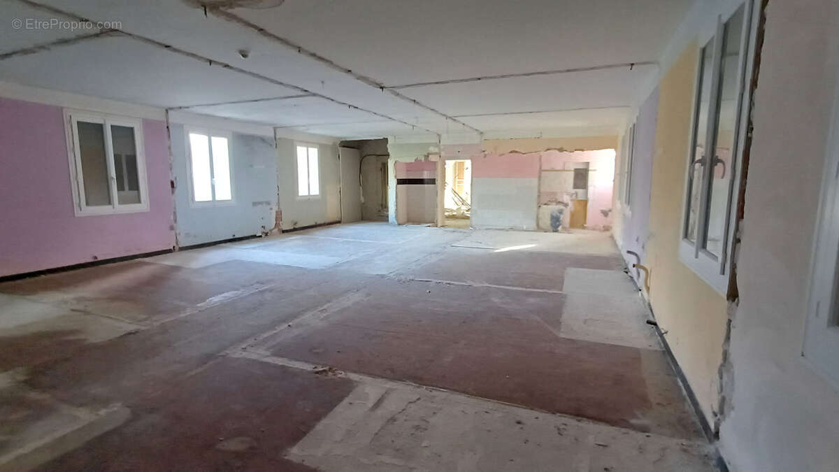 Appartement à OLONZAC