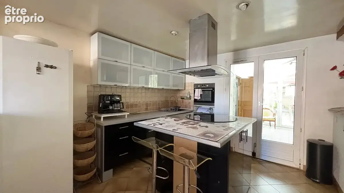 Maison de ville T3 80 m² avec véranda, terrasse et extérieurs – Port-de-Bouc - photo 13